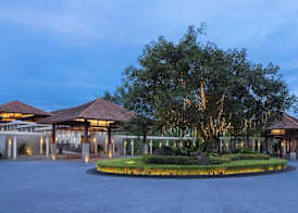 Banyan Tree Lang Co 2