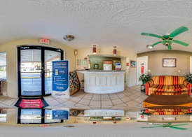 Econo Lodge Crystal River 2