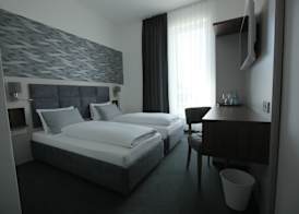 Hotel Starton am Ingolstadt Village 5
