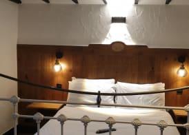 The Blue Boar - Historic Country Inn near Stratford-upon-Avon 5