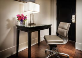 Staypineapple, An Elegant Hotel, Union Square 4