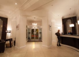 New Continental Hotel; Sure Hotel Collection by Best Western 3