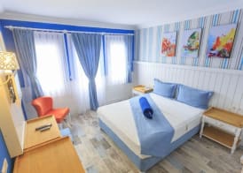 Akdeniz Beach Hotel 4