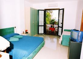 Hotel Village Eden 5