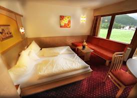 Hotel Sunny Sölden 3