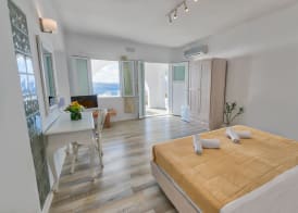 With-inn Mykonos Suites 3