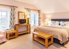 The Colonsay Hotel 2