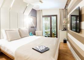 Maroon Hotel Pera 5