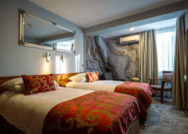 Hotel Villa Harmony - Panoramic View & Free Parking 4