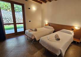 Residence Borgo Dei Limoni - Appartamenti con Garage 5