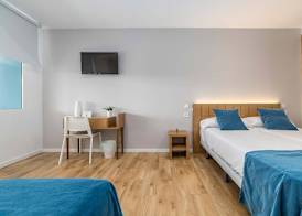 Nanit Valencia Hostel 4