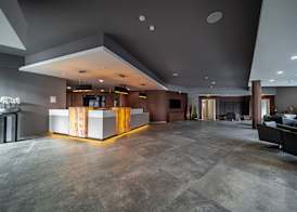 EE Hotel 2