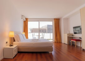 Nemesis Hotel 4