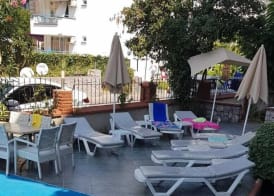 Club Dante 4