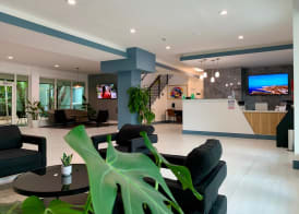 Atrium Hotel, Trademark Collection by Wyndham 3