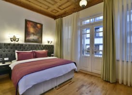 Istanbul Life Hotel 5