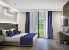 Side Square Hotel Adults Only 5