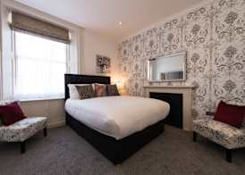 Royal Princes Suites 5