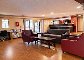 Red Roof Inn & Suites Houston- Hobby Airport 5
