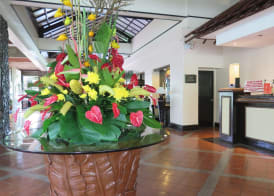 Waterfront Insular Hotel Davao 4
