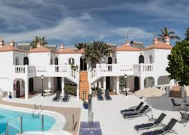 Apartamentos LIVVO Galera Beach 2