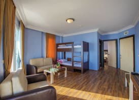 Hawaii Suite Beach Hotel 5