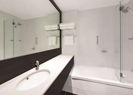 Vibe Hotel Gold Coast 3