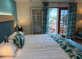 Fourways Inn 3