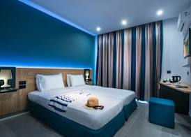 Enorme Infinity Beach ex Infinity Blue 4