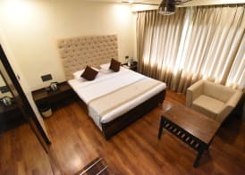 Kings International Juhu 2
