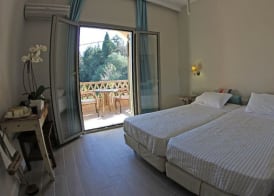 Eleas gi (Olive Grove Estate) 5