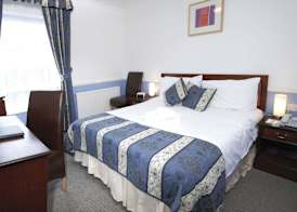 The Dolphin Hotel 4