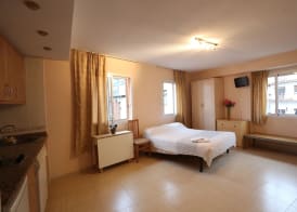 Royal Inn Aparthotel 5