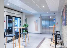 B&B HOTEL Troyes Magasins d'usine 2