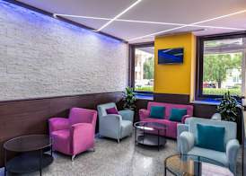 Oasis Hotel 4