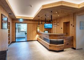 Hotel Alpina 3