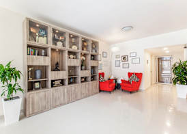 Golden Sands 5 Hotel Apartment 3