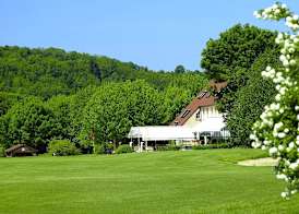 Logis Hôtel Golf Le Domaine Du Val De Sorne 4