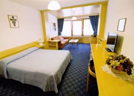 Hotel Alla Posta - Famiglia Pra dal 1866 a Caprile 2