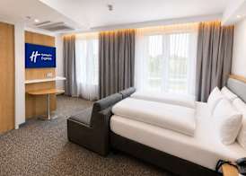 Holiday Inn Express Munich Airport - Erding by IHG 5