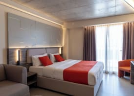 Alavits Hotel by ST Hotels 5