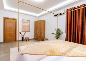 Lighthouse Signature Suites 5