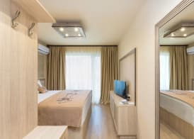 Argisht Partez Hotel ALL INCLUSIVE & BEACH BAR REBLS 3