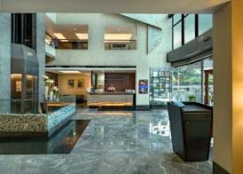The Mirador 4
