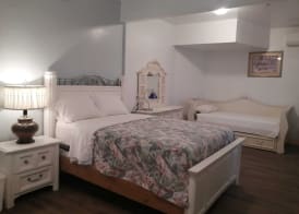 Digby Sailboat Suites 4