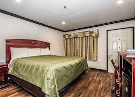 Americas Best Value Inn Fort Worth 4