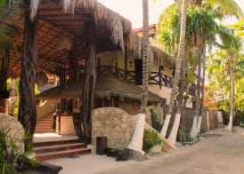 Holbox Dream Beachfront Hotel 2