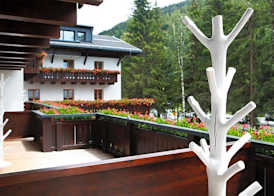 Valluga Hotel 5
