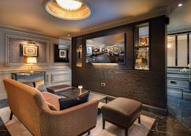 Cassidys Hotel 5