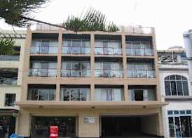 Coogee Sands Hotel & Apartments 2
